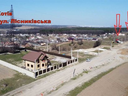 Хотів, Лісниківська! Видова ділянка 10,5 сот під житлову забудову!Без% Хотов