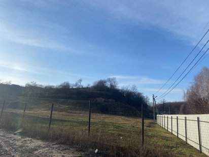 Хотів 45 соток 140000$ Хотов