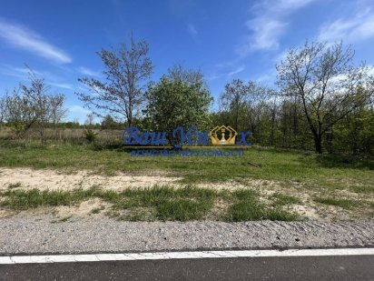 Продаж землі під інд. будівництво Чайки. Земля в собственности Чайки