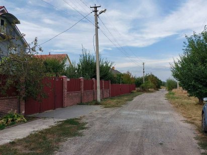 Продам ділянку 0,12 га  для  житлового будинку у с. Буча