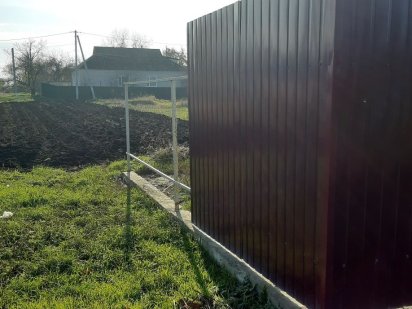 Присадибна ділянка Мала Виска