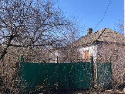 Ділянка з будинком Новоукраинка