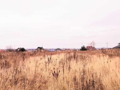 Продаж земельної ділянки в с. Зубра по вулиці Дорошенка Зубра