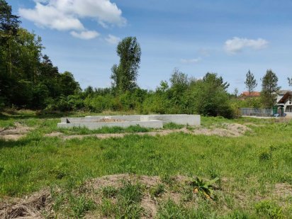 Зубра, земельна ділянка Зубра