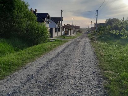 Продам земельну ділянку 10 соток в Конопниці