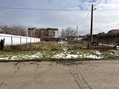 Продам участок в АВАНГАРДЕ 6 соток центр Авангард