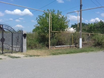 Продам свой участок 10 соток в центре Великодолинского