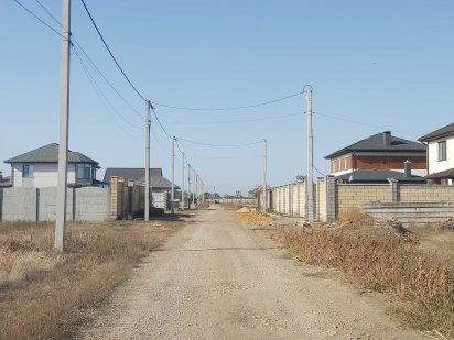 Продам земельну ділянку в Молодіжному