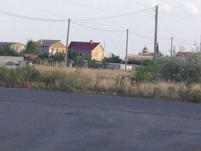 8 соток землі в Красносілкі, світло, вода, газ, асфальтована дорога