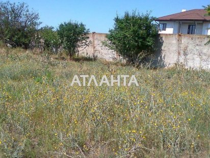 Ділянка у центрі с. Красносілка с заведенними комунікаціями Красноселка