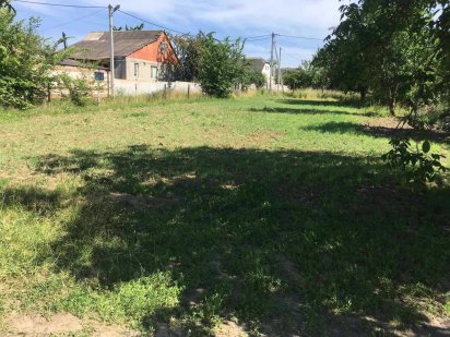 приватизована земельна ділянка з комунікаціями Супруновка