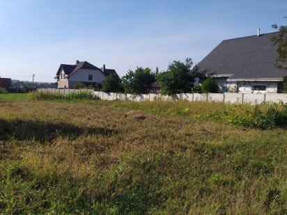 Продам земельну ділянку с.Біла Криниця