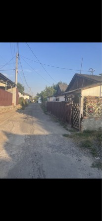 Продам будинок, на 2 входи (можна на 2 сім'ї,можна під склад) в центрі - фото 1