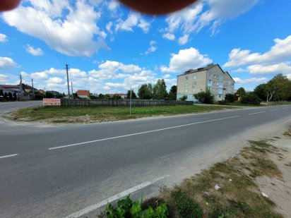 Земельна ділянка м.Березне, 28 соток, вул.Будівельників 6А