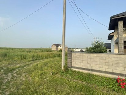 Продам земельну ділянку у Корнині