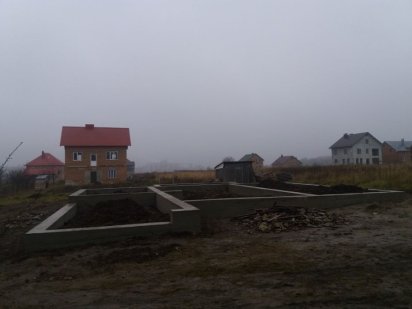 Земельна ділянка з фундаментом Бучач