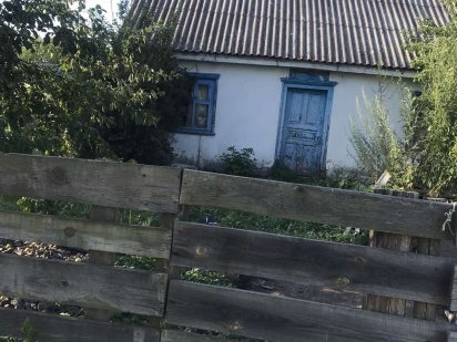 Земельна ділянка, дім на березі річки в Полонному Полонное