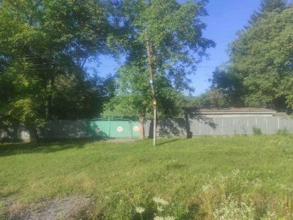 Ділянка під забудову 42 сот. та власний бізнес. Довжок