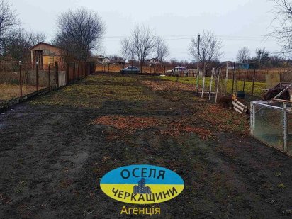 Продається земельна ділянка під дачу с. Благодатне