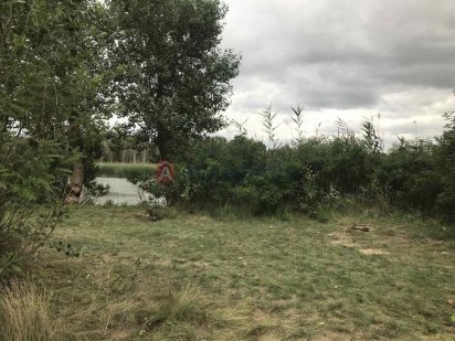 Продаж земельної ділянки 72 сот. біля води