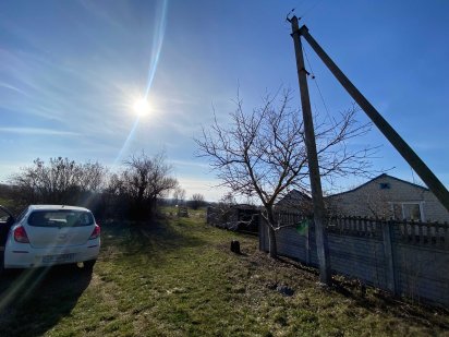 Земельна ділянка для будівництва в центрі с. Мошни, з шикарном видом