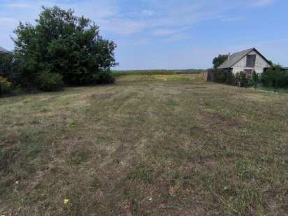 Продаєтся земельна ділянка площею 0,27га Коробівка