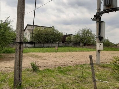 Участок 10 соток под застройку в с. Киенка Киїнка