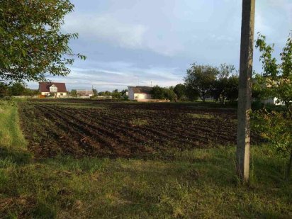 Продам земельну ділянку Носовка