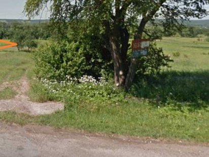 Продається (не дорого) земельна ділянка для житлового будівництва Сторожинець