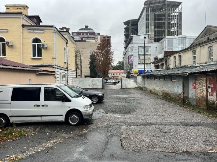 Оренда гаражу в Центрі - фото 1