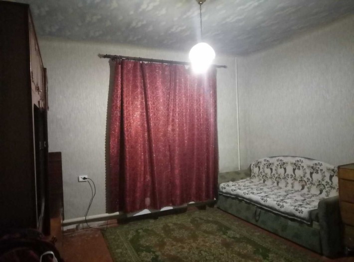 Продам комнату 16 м2 в районе Эпицентра. - фото 1