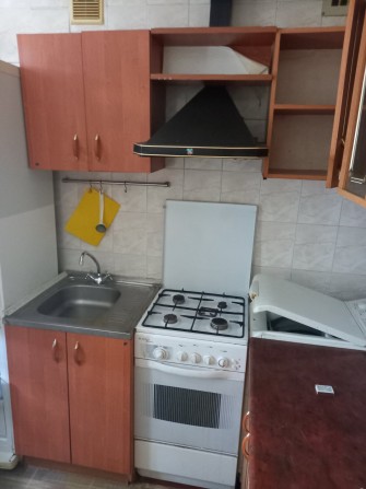 СДАМ 1 комн квартиру 23 Августа 3000грн - фото 1