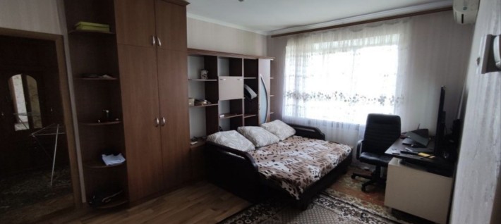 Продам 2 кімнатну квартиру,центр Соборності - фото 1