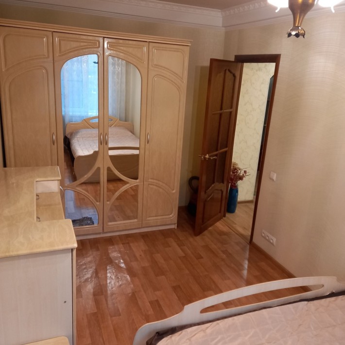 Продам 3 комнатную квартиру Молодежный - фото 1