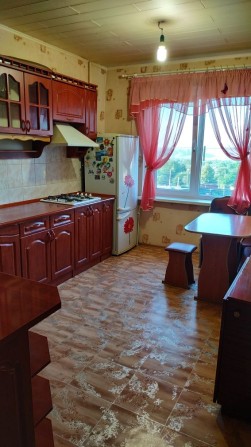 Продам 3х комн. квартиру - фото 1