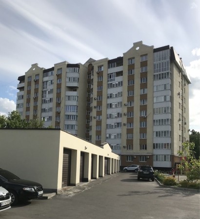 Продаж дворівневої 3к квартири в центрі м.Миргород - фото 1