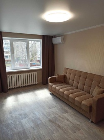 Продам 2х комн. квартиру, Юбилейная 52. ТОРГ - фото 1