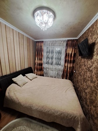 Продам 3-х кімнатну квартиру - фото 1