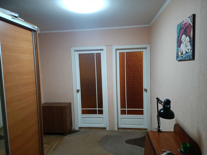 Продам 3-х кімнатну квартиру - фото 1