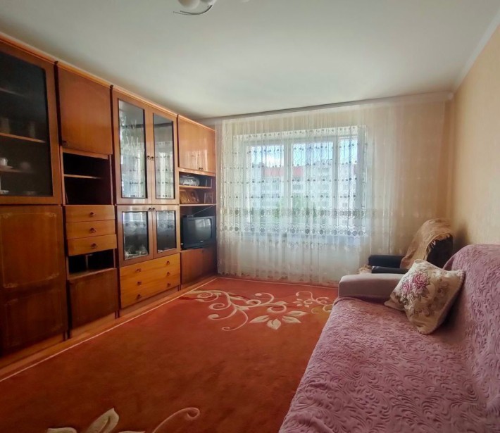 Продам 2к квартиру в центрі - фото 1