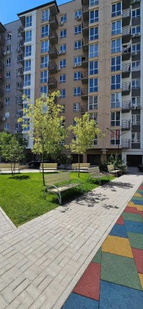 Продам квартиру в ЖК Днепровская Брама - 2 (после строителей) - фото 1