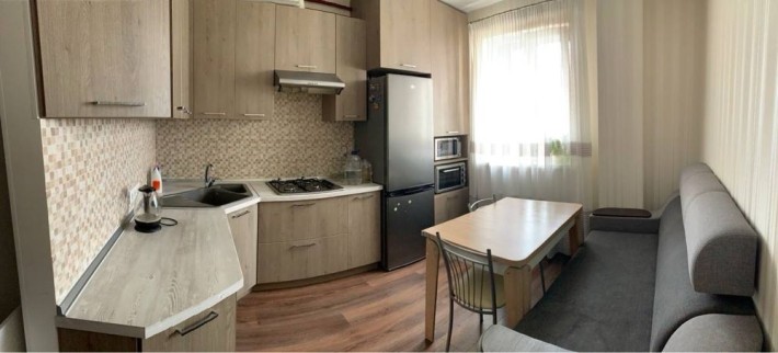 Продам 1 ком.с евроремонтом в Молодёжном - фото 1