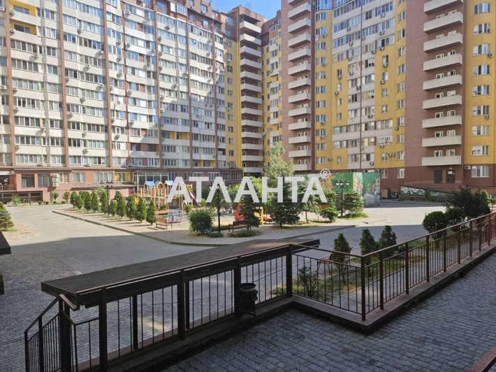 Двухкомнатная квартира в ЖМ Радужный 58.9 м2 - фото 1