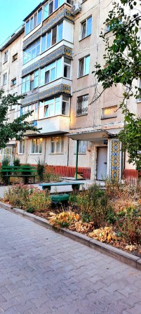 Продам 2 кімнатну квартиру 2 поверх СКД - фото 1