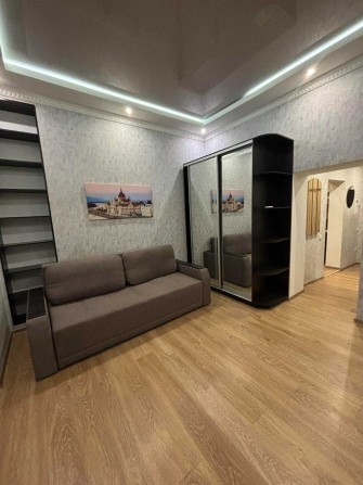 Продам 1 кім квартиру в самому історичному центрі міста Полтави - фото 1