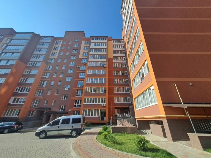 Продаж 2к квартири 63 кв. м на просп. Бандери Степана - фото 1