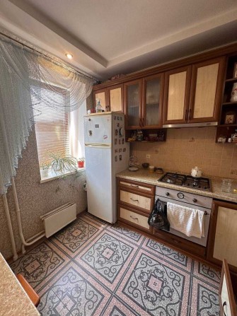 Продаж просторої квартири вул. Ковпака (Модерн). 42.6 м². Цегла - фото 1