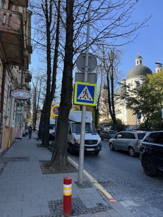 Продається велика квартира в центрі - фото 1