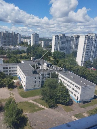 Продаж 3-кімнатна квартира.Троещина. Деснянський район. Від власника - фото 1