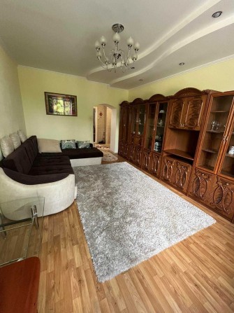 Продам 2-х кімнатну  квартиру(сталінка) в гарному стані(Театральна 37) - фото 1